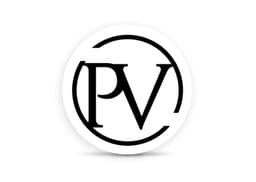 Platinum Vape logo